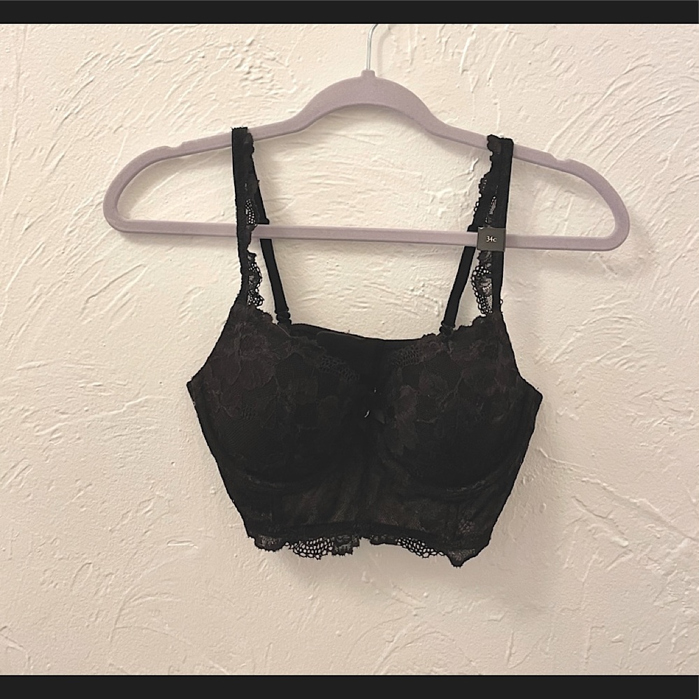 Victoria’s Secret long lined lace bra